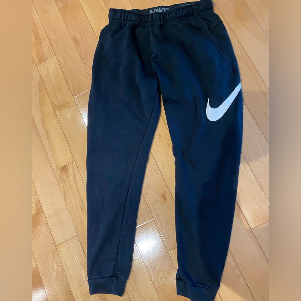 Nike - Mens Dri Fit Joggers - Small
